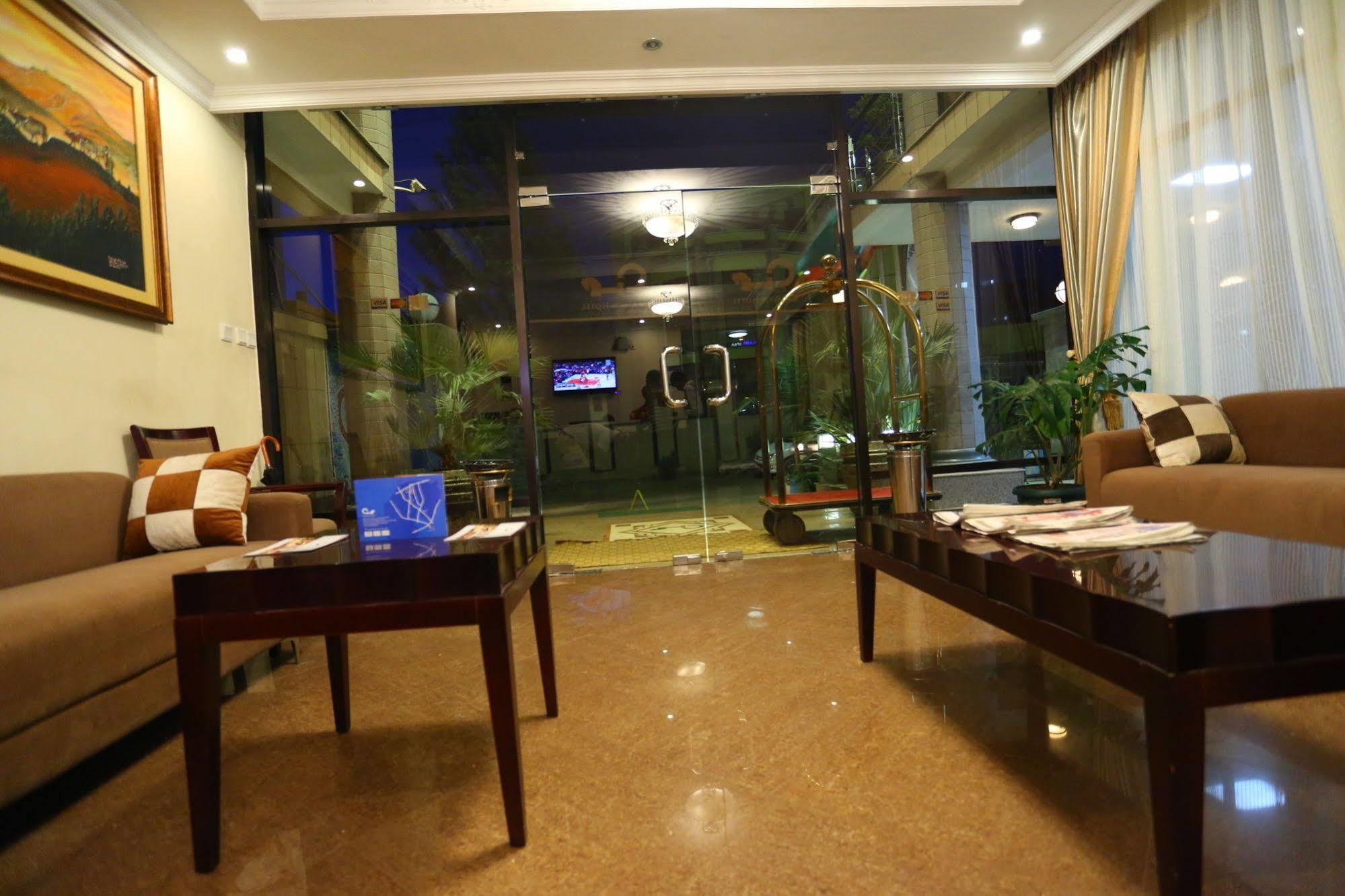 Caravan Hotel Addis Ababa Dış mekan fotoğraf
